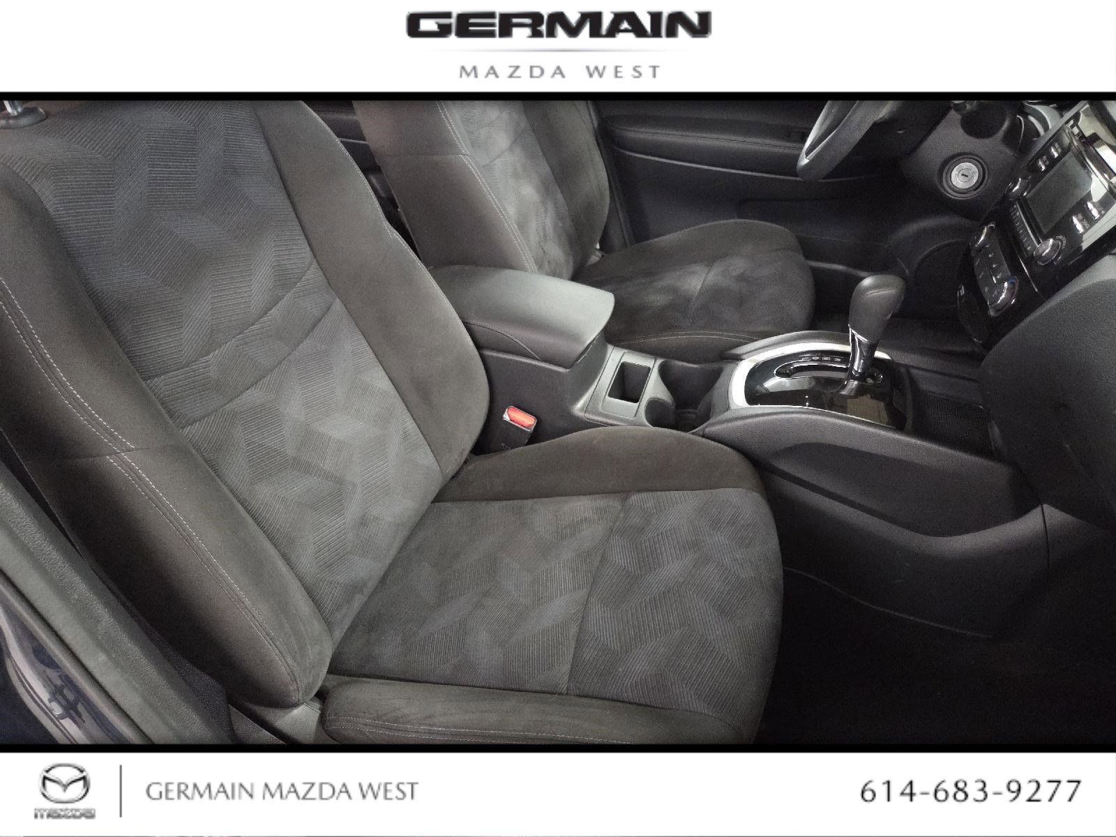 Vehicle image 22 of 30