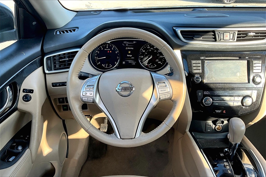 Vehicle image 7 of 33