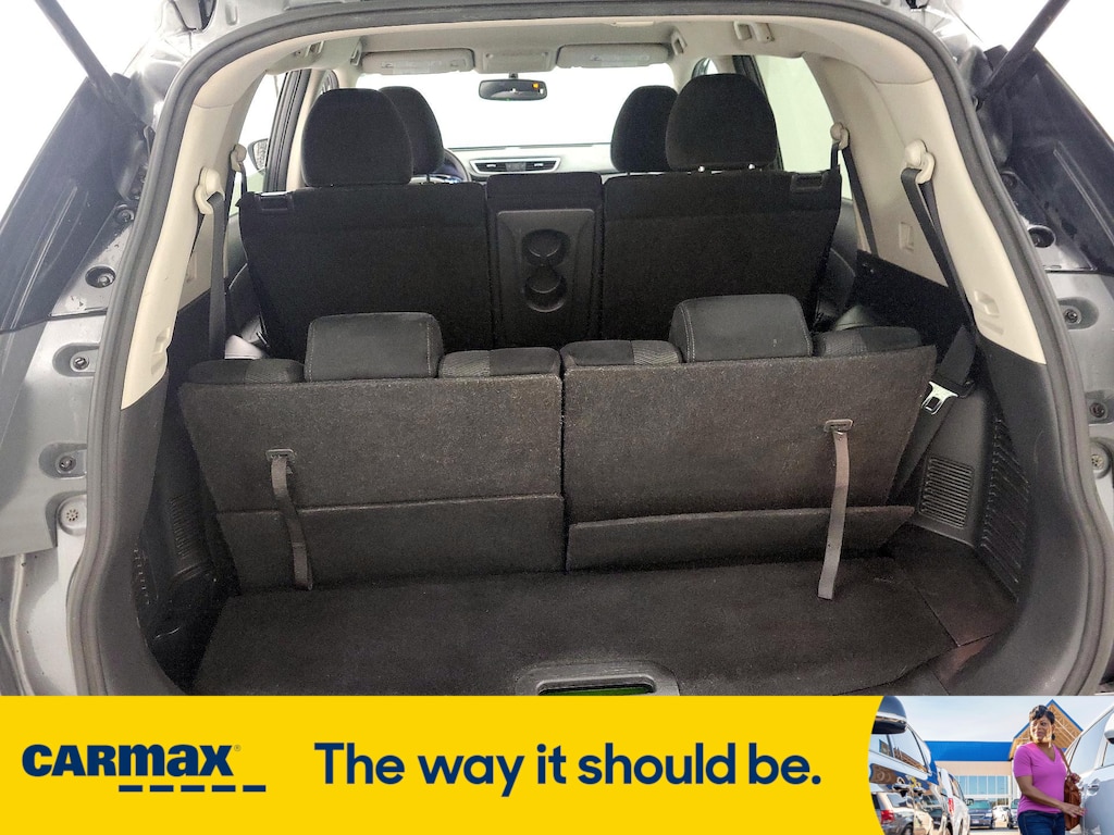 Vehicle image 26 of 29