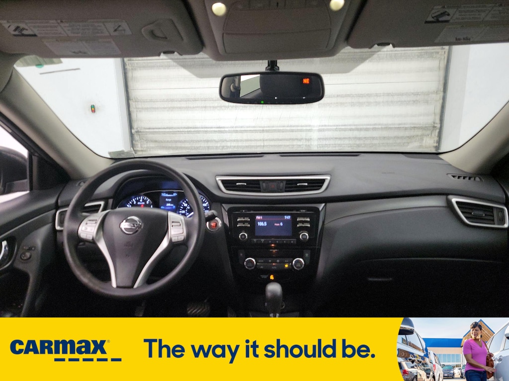 Vehicle image 11 of 29