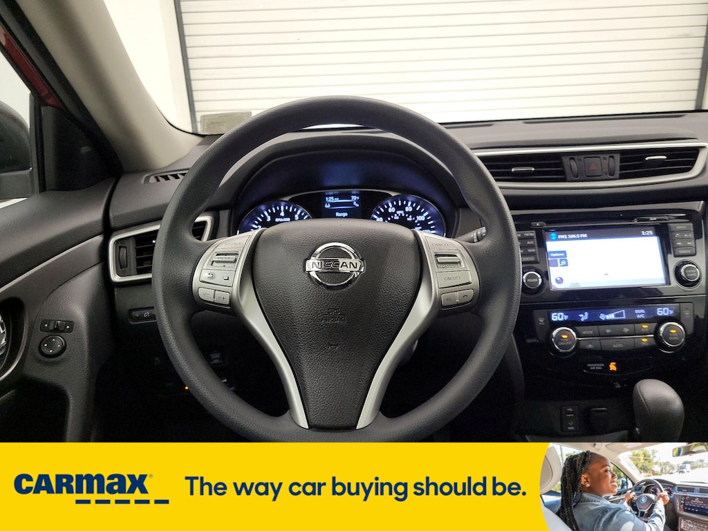 Vehicle image 13 of 28