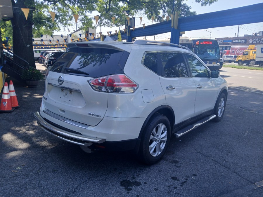 Vehicle image 4 of 29