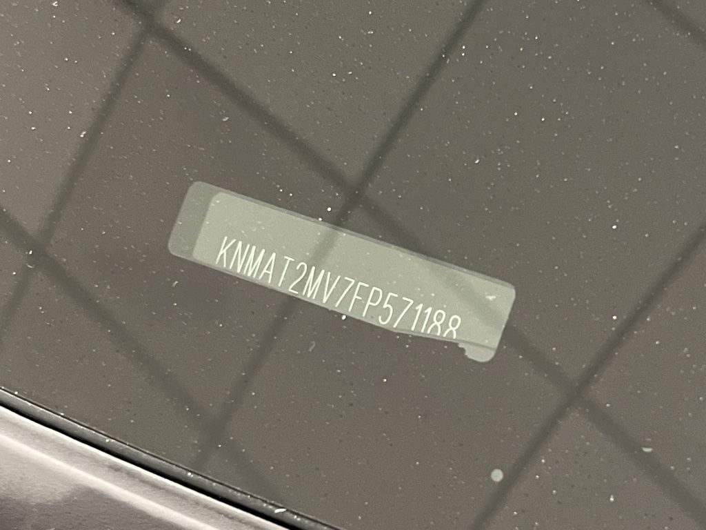 Vehicle image 61 of 74