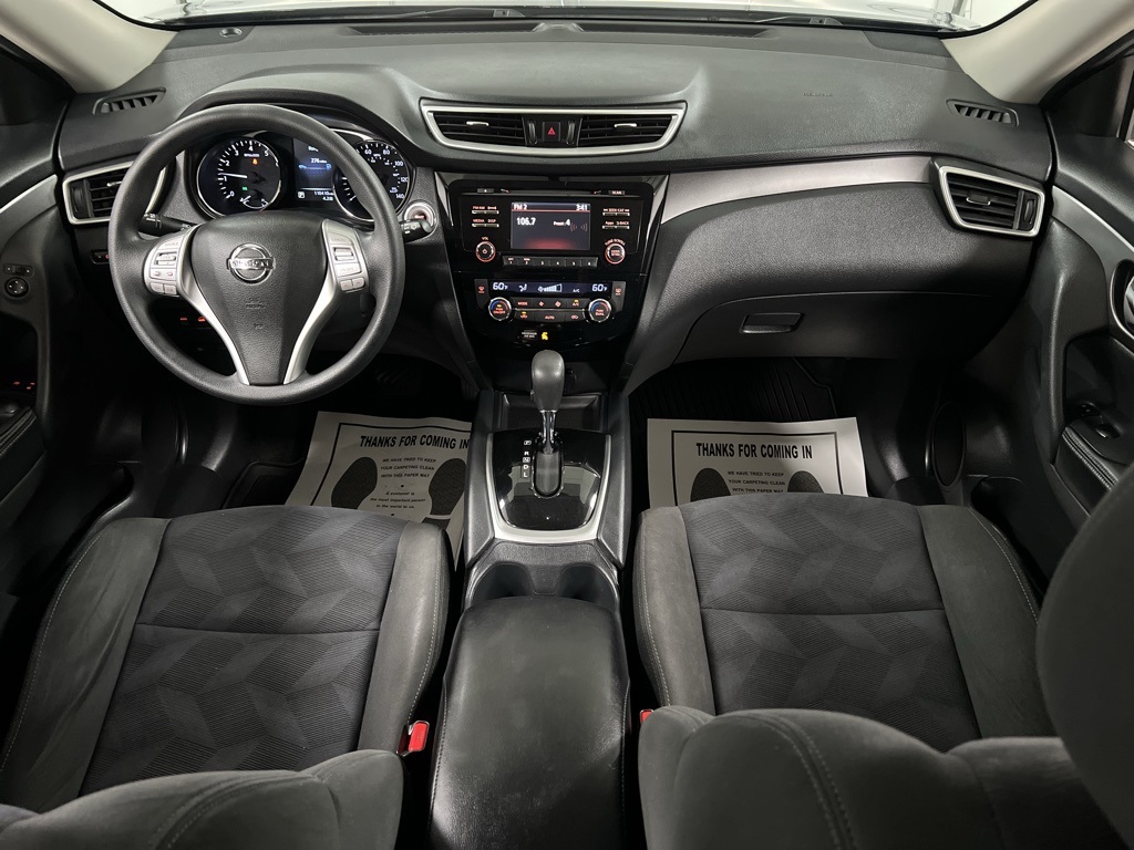 Vehicle image 34 of 74