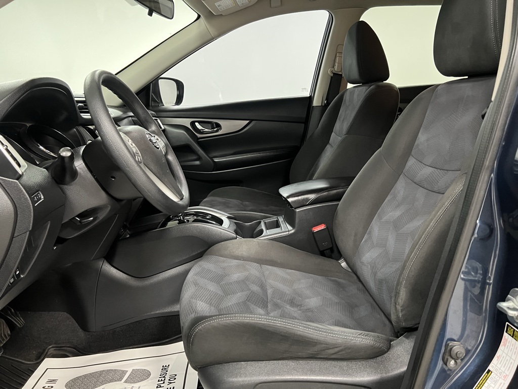 Vehicle image 25 of 74