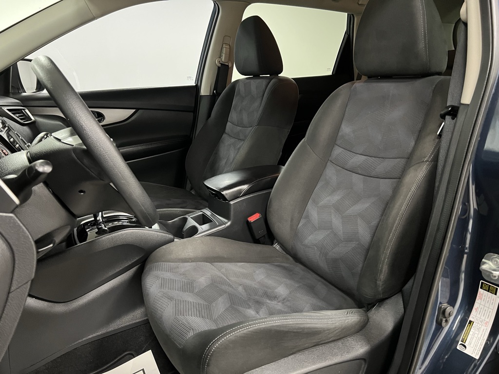 Vehicle image 24 of 74