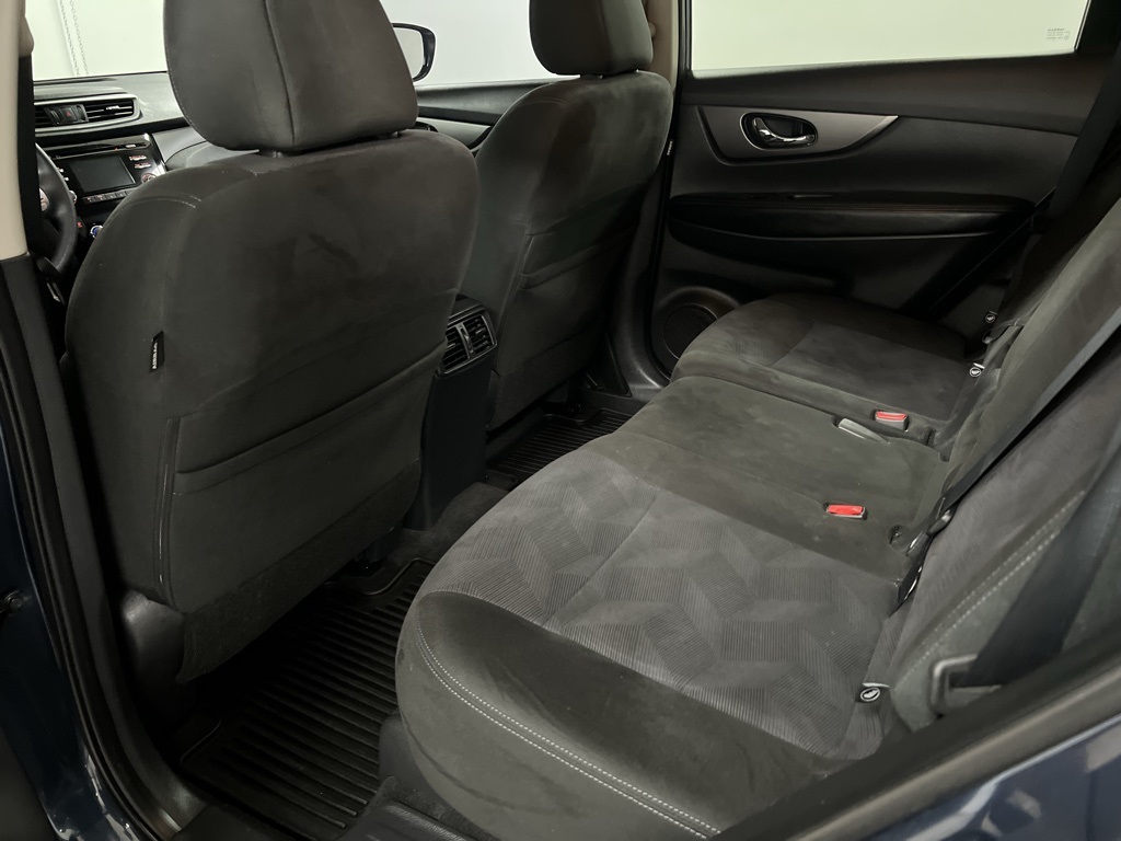 Vehicle image 30 of 74