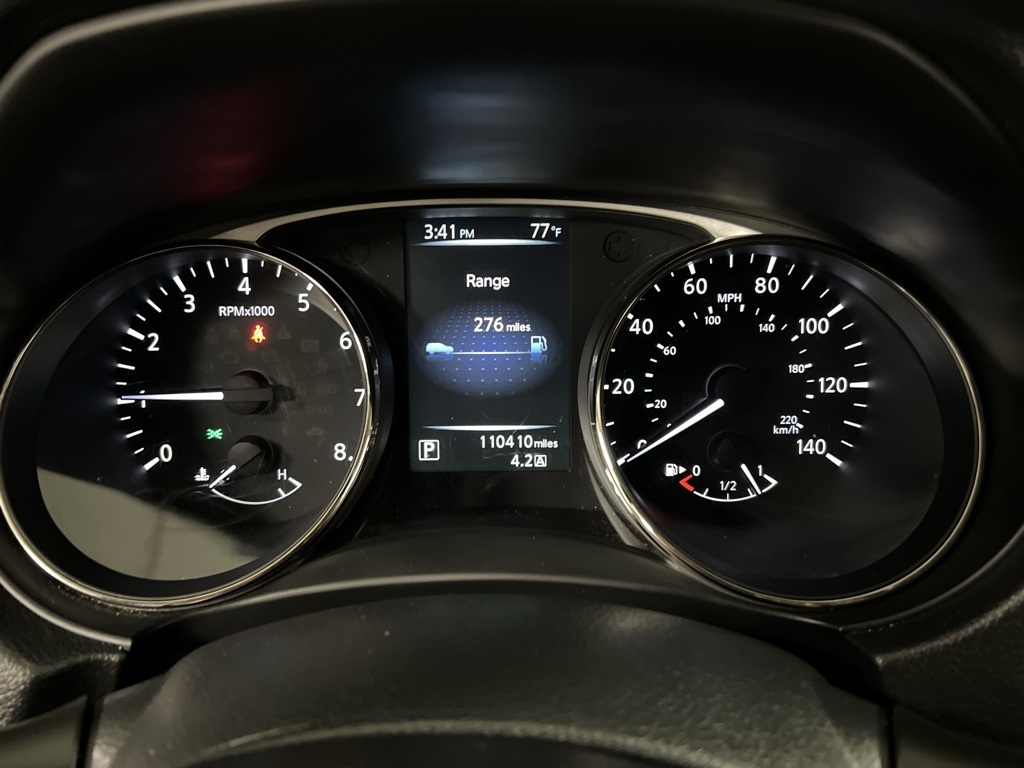 Vehicle image 37 of 74