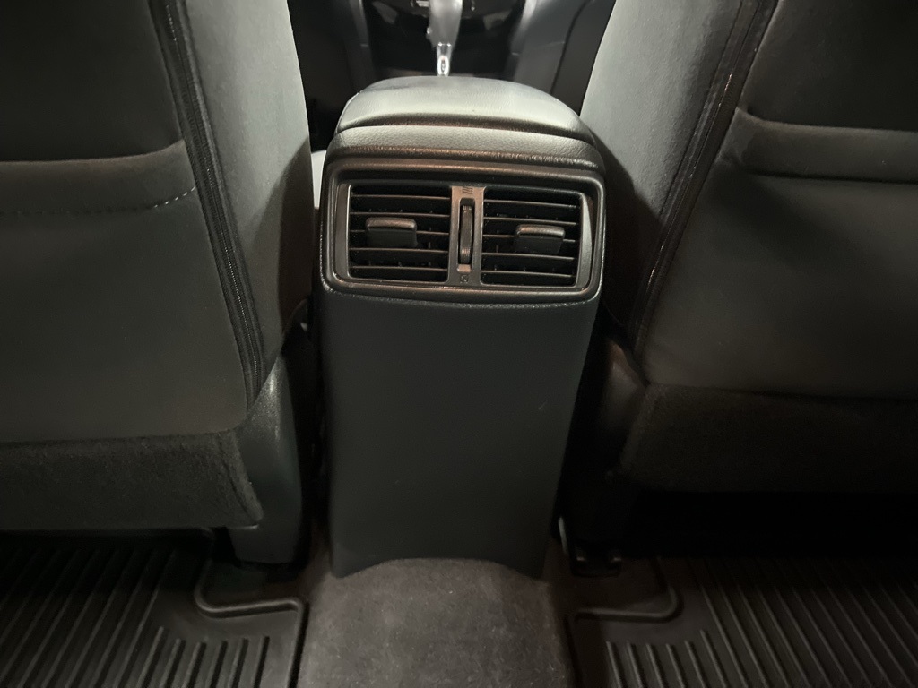 Vehicle image 58 of 74