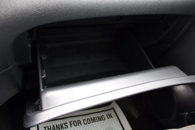 Vehicle image 19 of 28