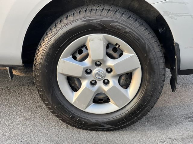 2015 Nissan Rogue Select S Image 1 of 3