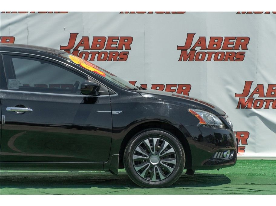 Vehicle image 2 of 40