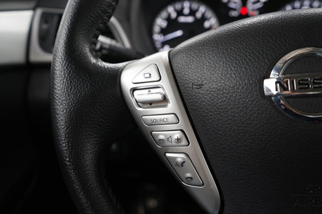 Vehicle image 19 of 26