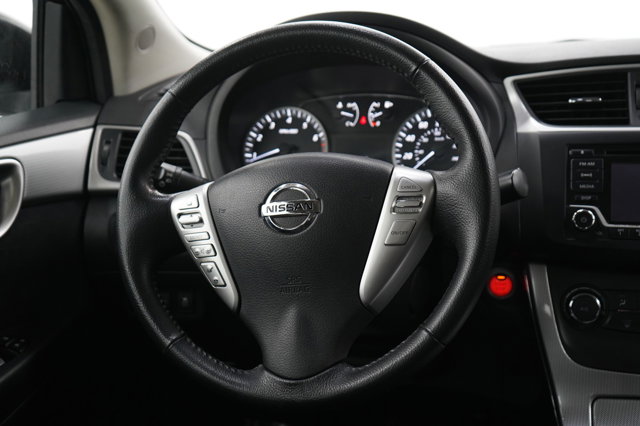Vehicle image 13 of 26