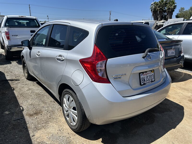 Vehicle image 40 of 110