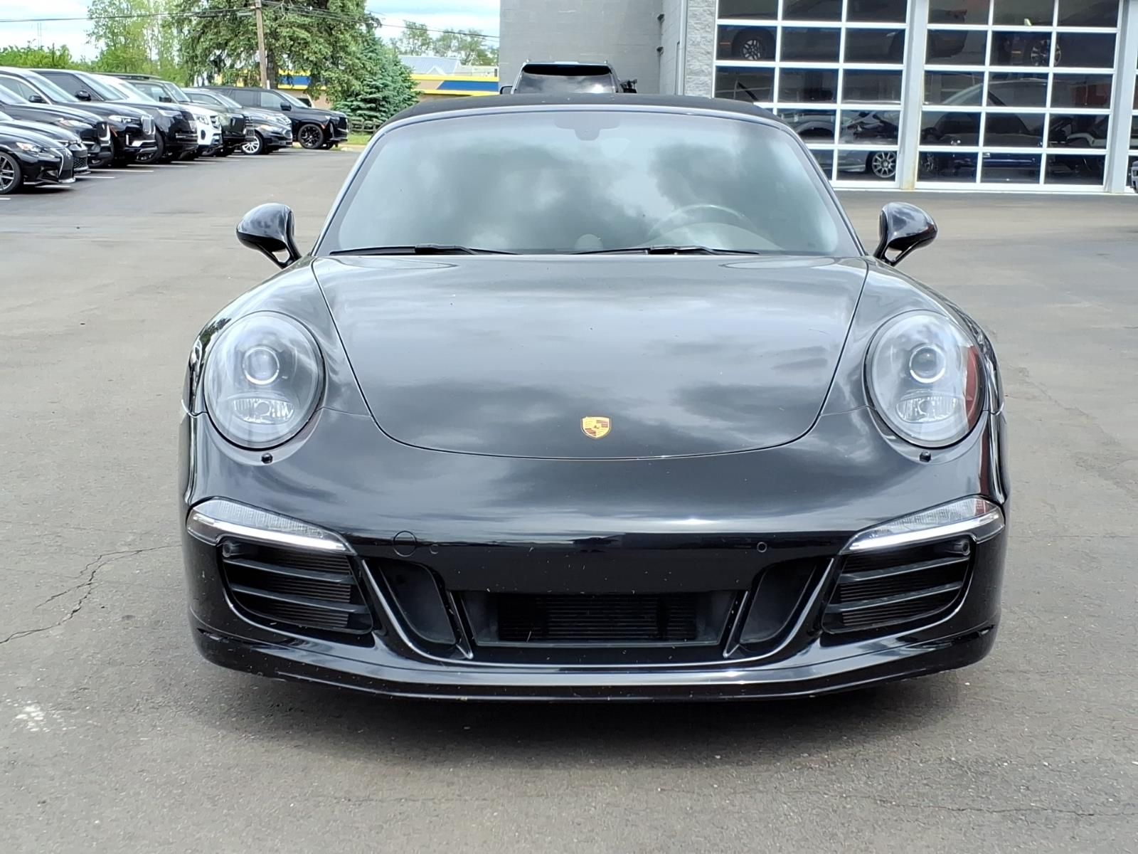 2015 Porsche 911 Carrera 4 GTS Image 2 of 19