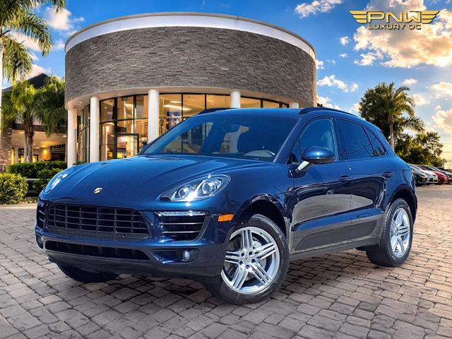 2015 Porsche Macan S Image 1 of 30