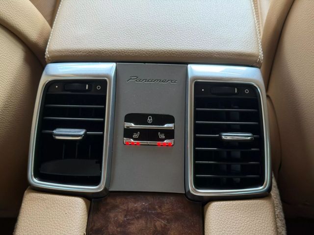 Vehicle image 42 of 52