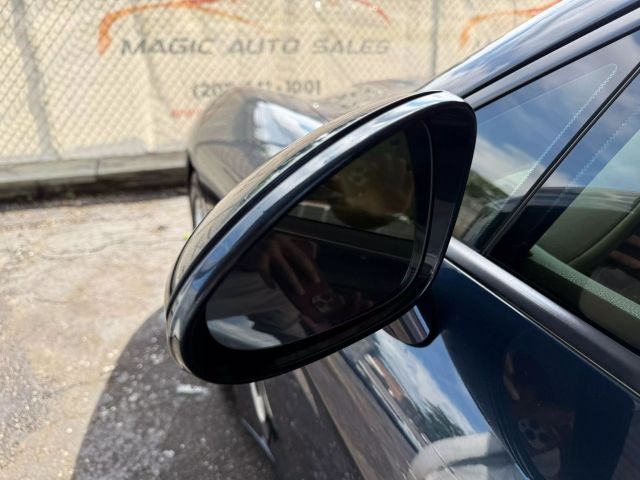 Vehicle image 51 of 52
