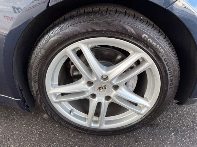 Vehicle image 13 of 52
