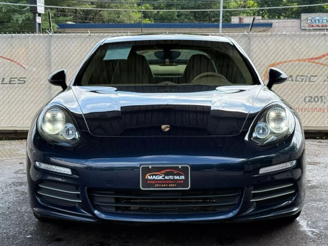 Vehicle image 5 of 52