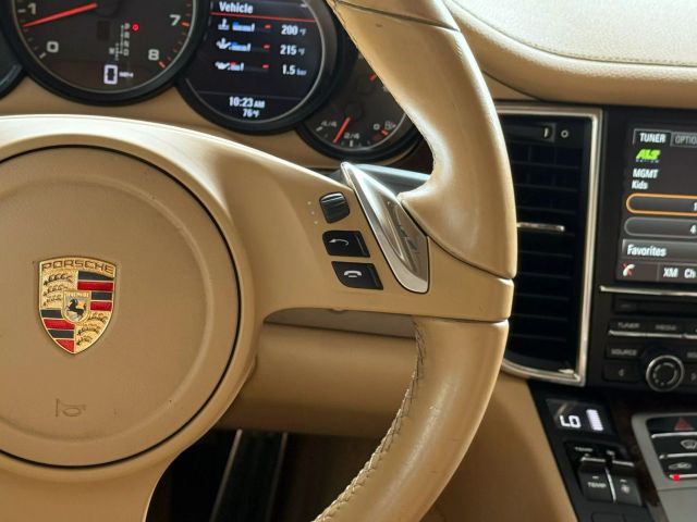 Vehicle image 44 of 52