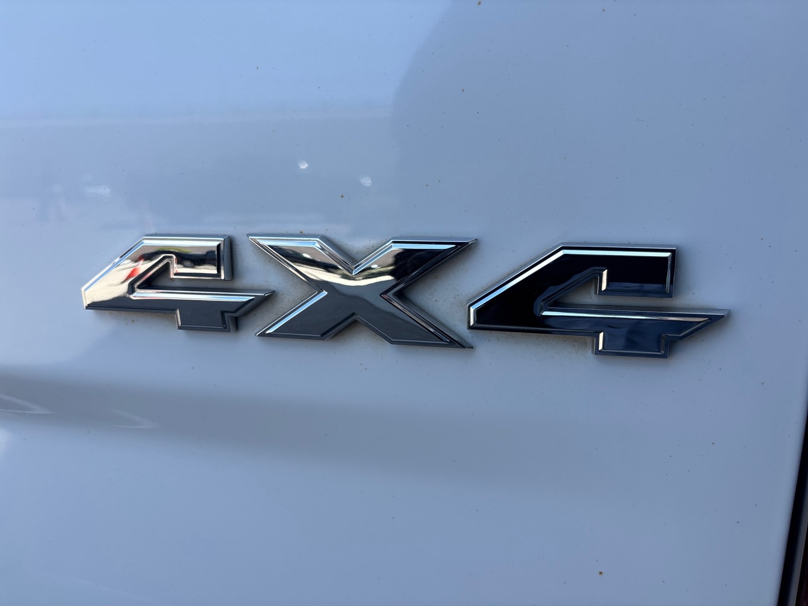 Vehicle image 34 of 37