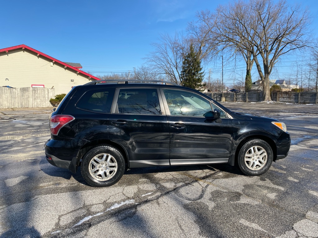 2015 Subaru Forester 2.5i Premium Image 5 of 26