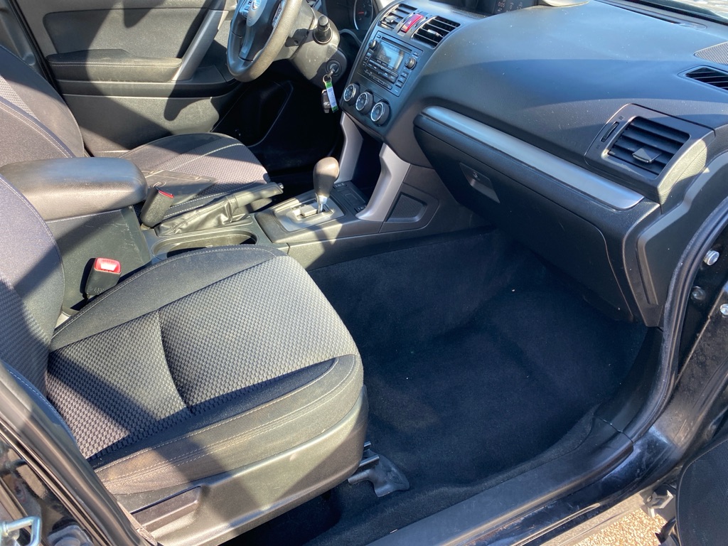 2015 Subaru Forester 2.5i Premium Image 12 of 26