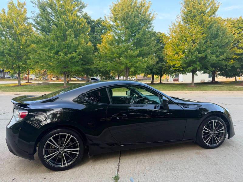 2015 Scion FR-S Base Image 3 of 12
