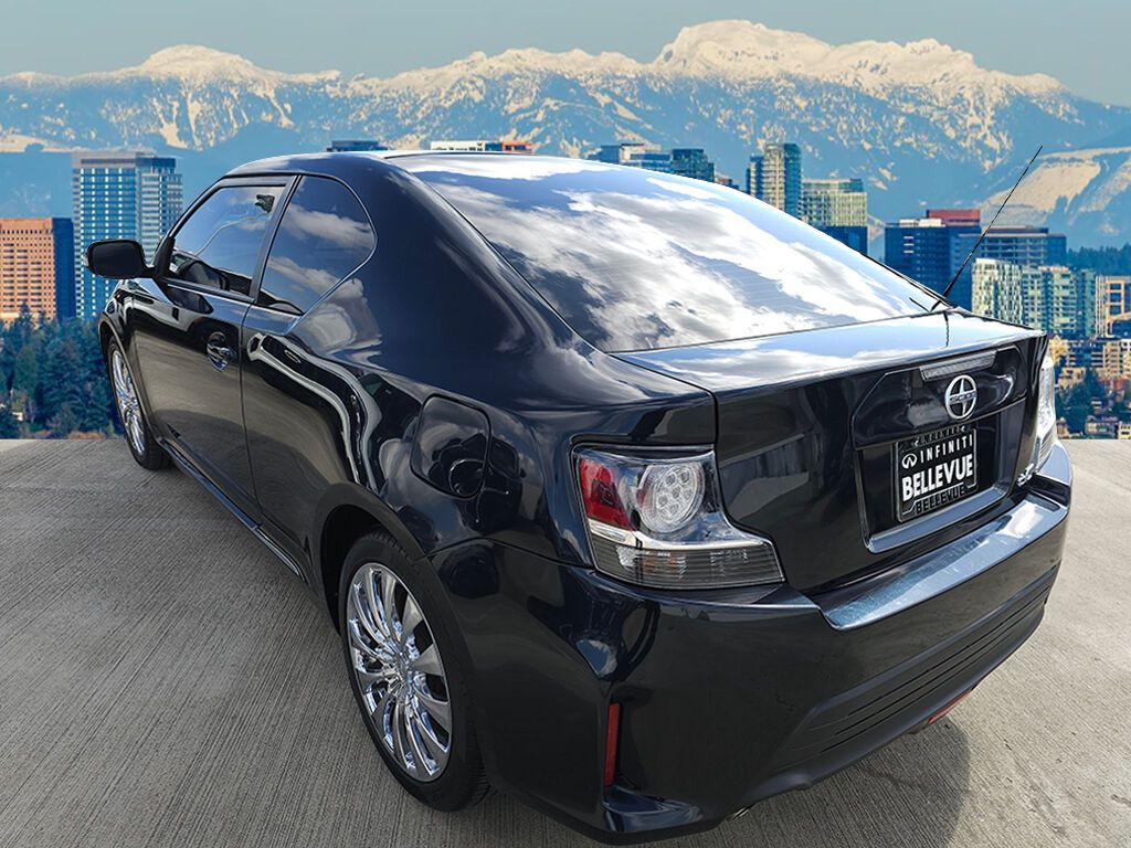 Vehicle image 7 of 27