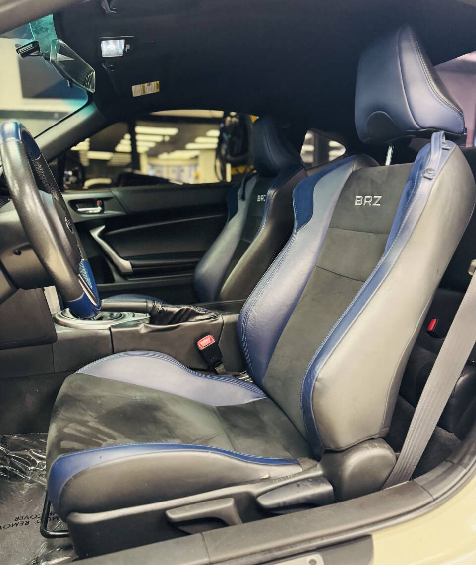 2015 Subaru BRZ Series.Blue Image 10 of 17
