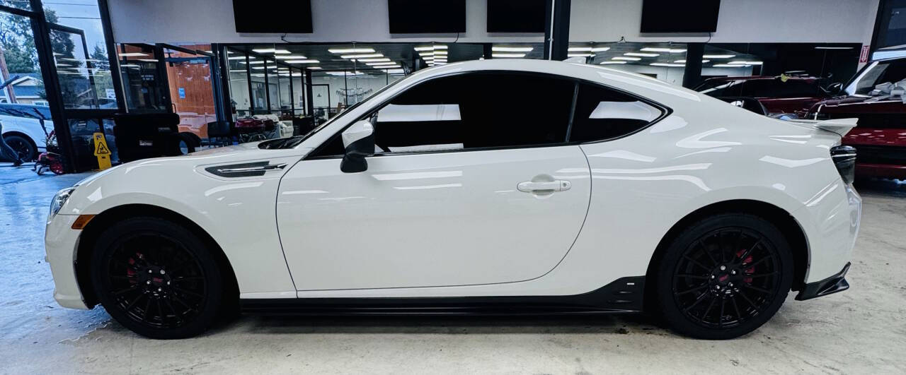 2015 Subaru BRZ Series.Blue Image 8 of 17