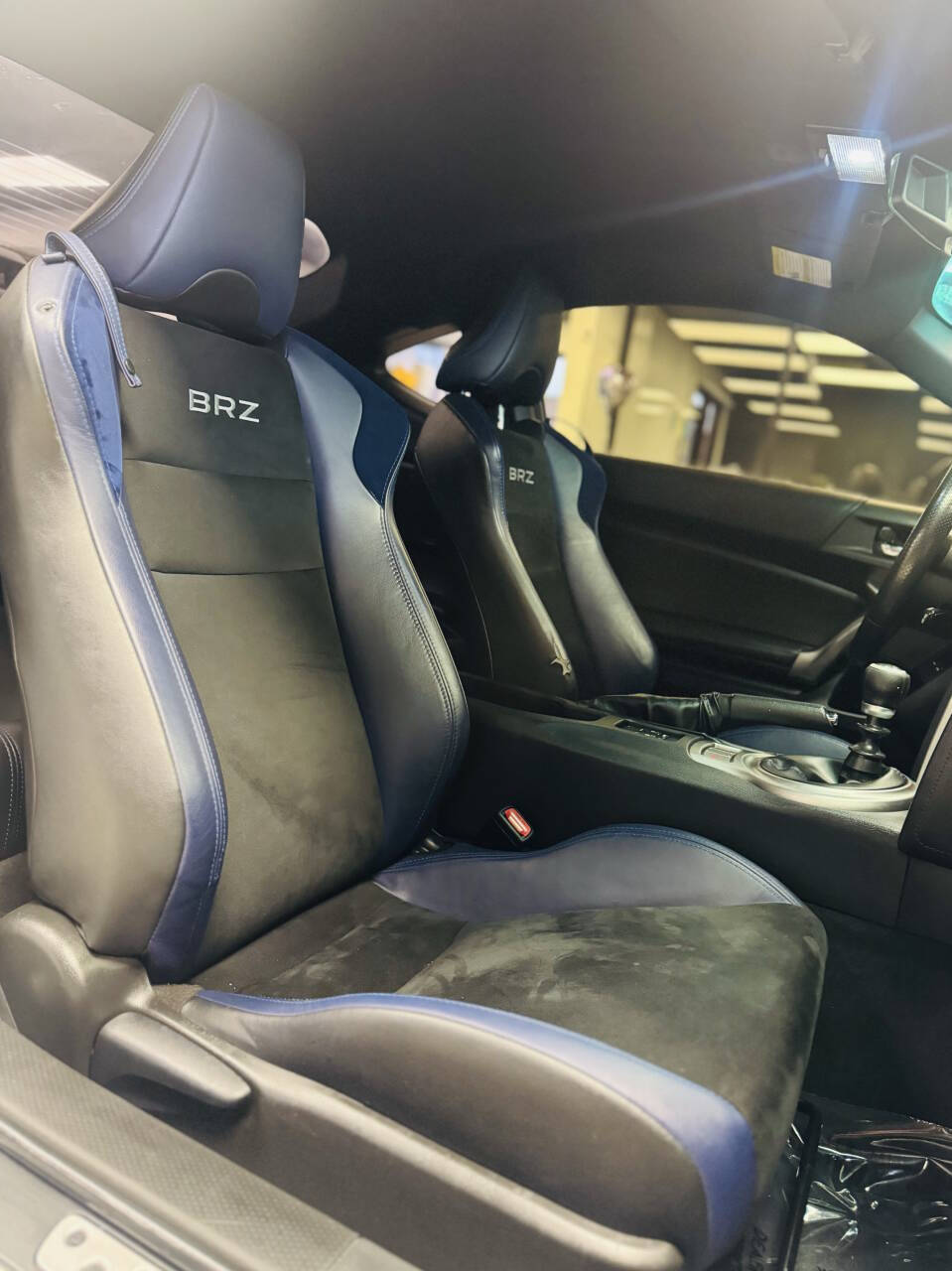 2015 Subaru BRZ Series.Blue Image 9 of 17
