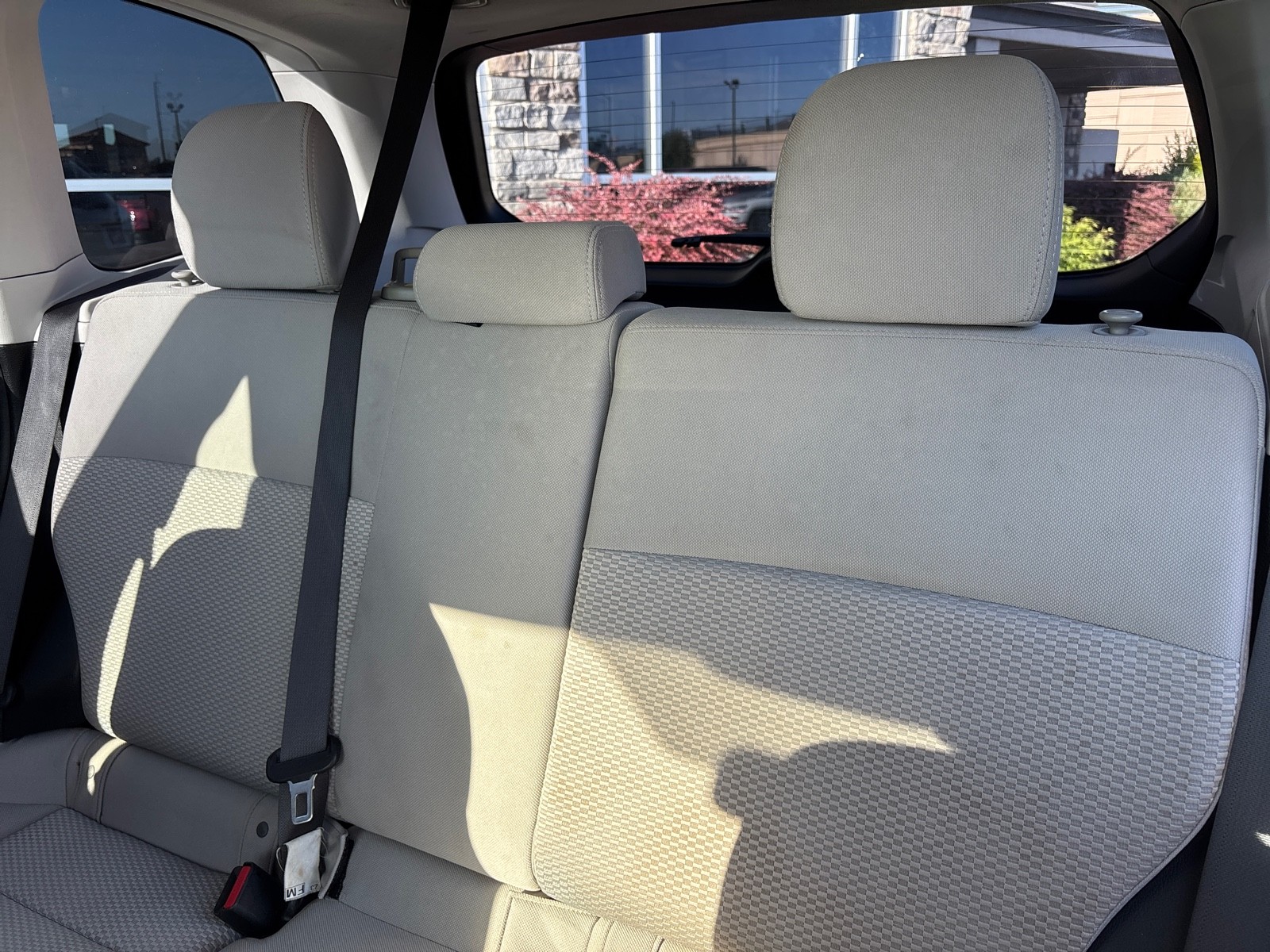 Vehicle image 25 of 30