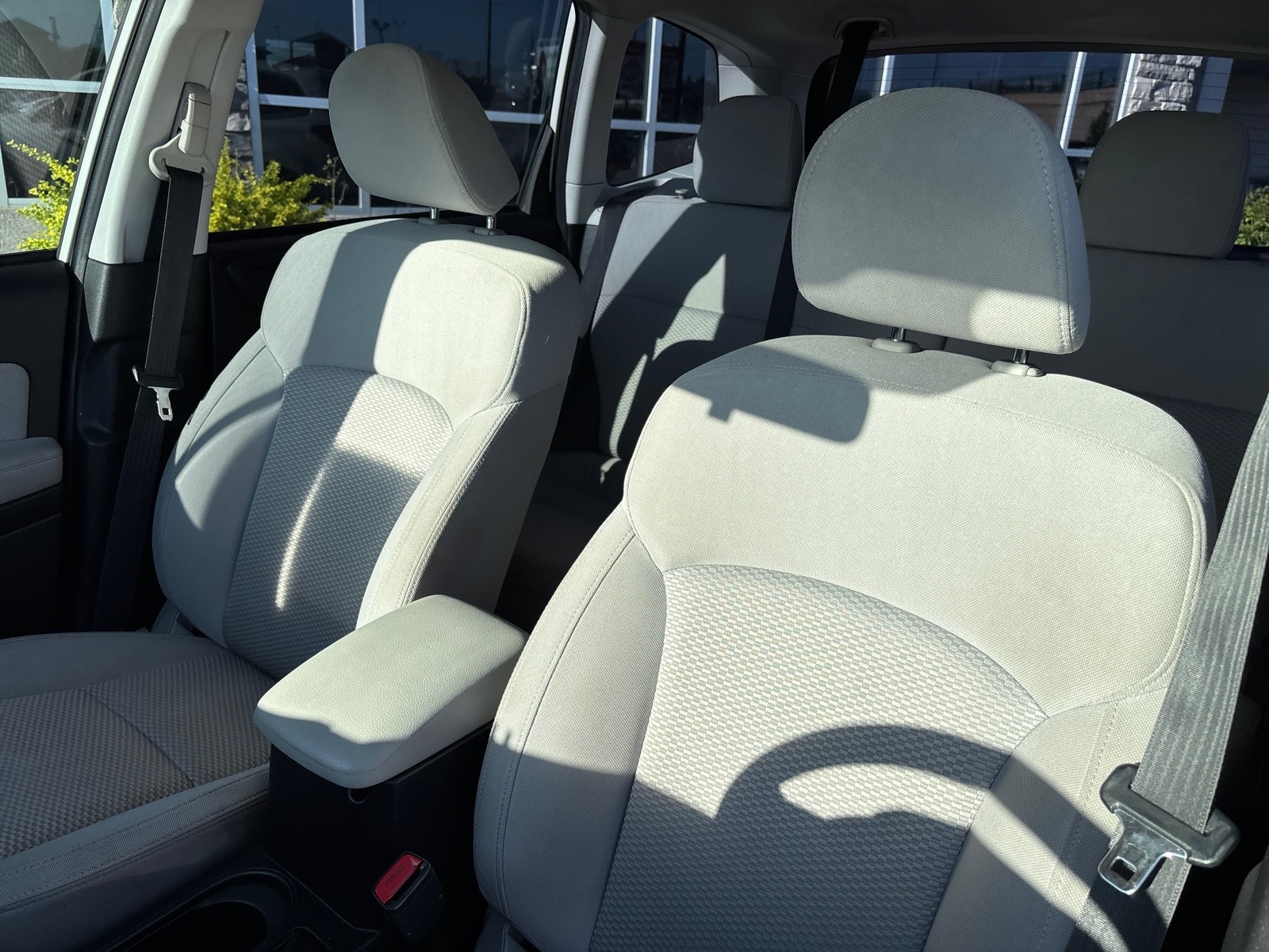 Vehicle image 20 of 30
