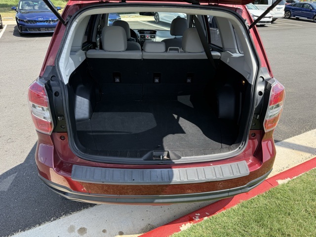 Vehicle image 11 of 31