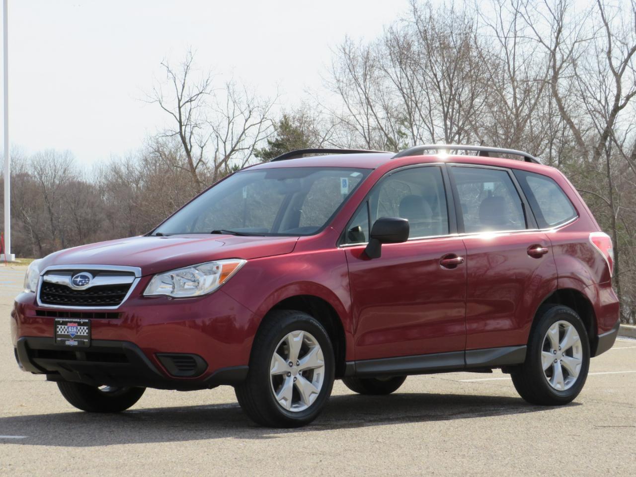 2015 Subaru Forester 2.5i Image 1 of 27