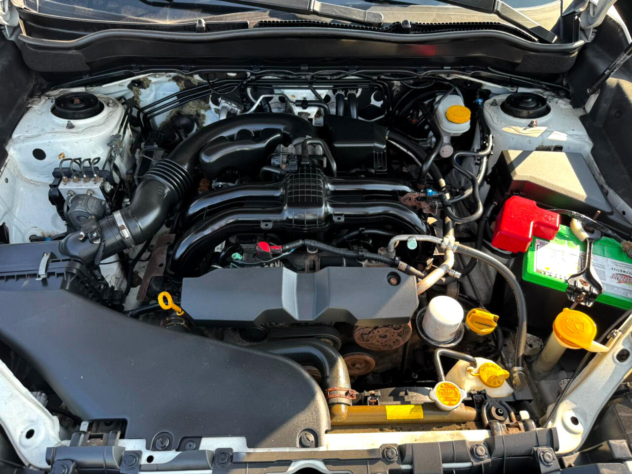 2015 Subaru Forester 2.5i Image 12 of 27