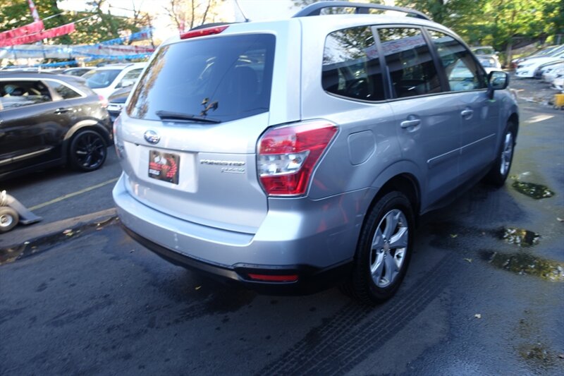 2015 Subaru Forester 2.5i Premium Image 5 of 25