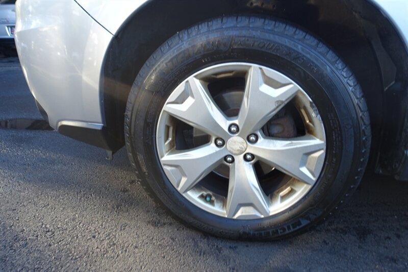 2015 Subaru Forester 2.5i Premium Image 21 of 25