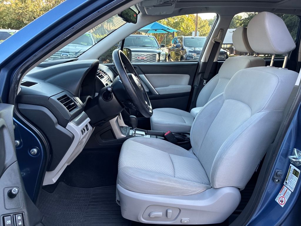 2015 Subaru Forester 2.5i Premium Image 14 of 29