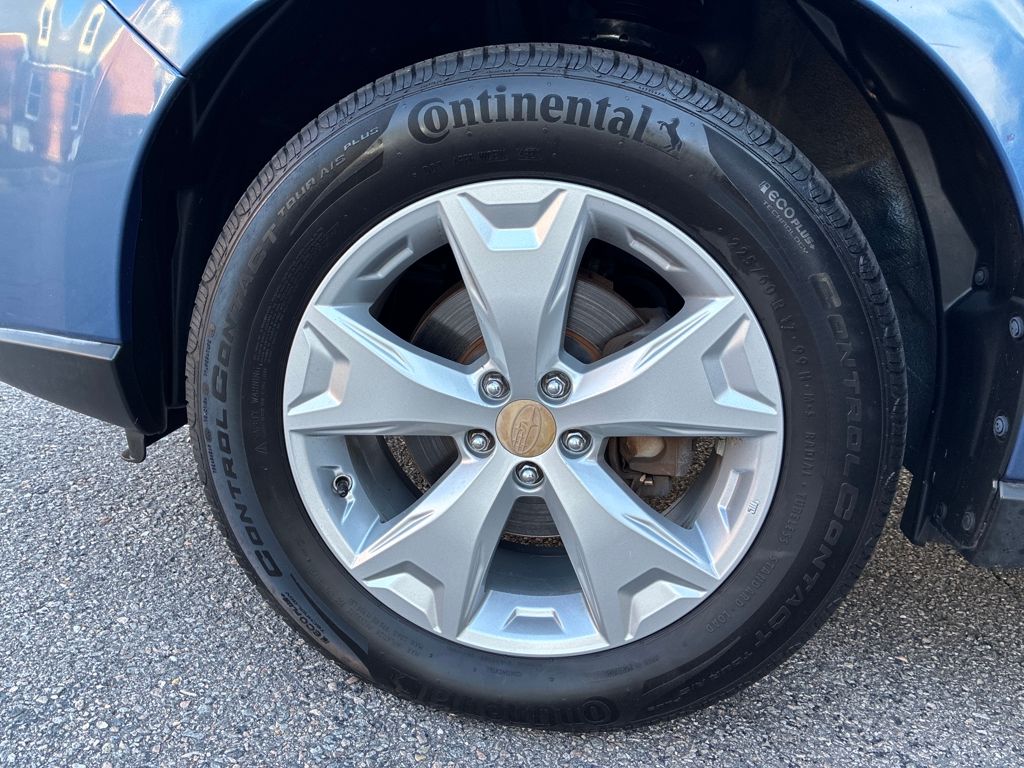 2015 Subaru Forester 2.5i Premium Image 10 of 29