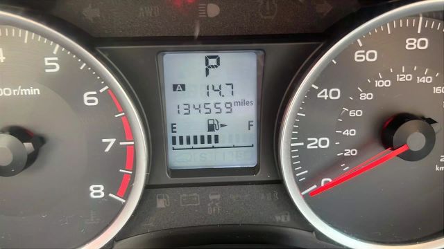 Vehicle image 21 of 34