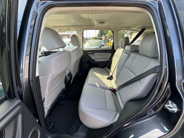2015 Subaru Forester 2.5i Touring Image 21 of 55