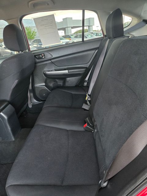 2015 Subaru Impreza 2.0i Image 25 of 42