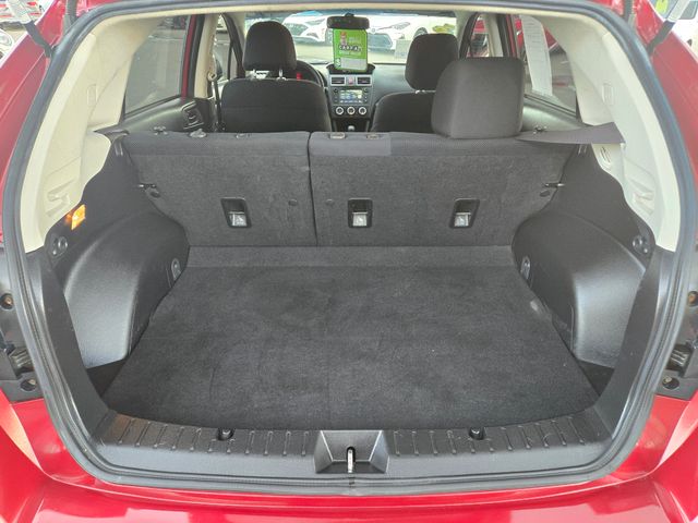 2015 Subaru Impreza 2.0i Image 17 of 42
