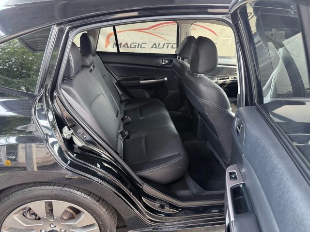 Vehicle image 28 of 48