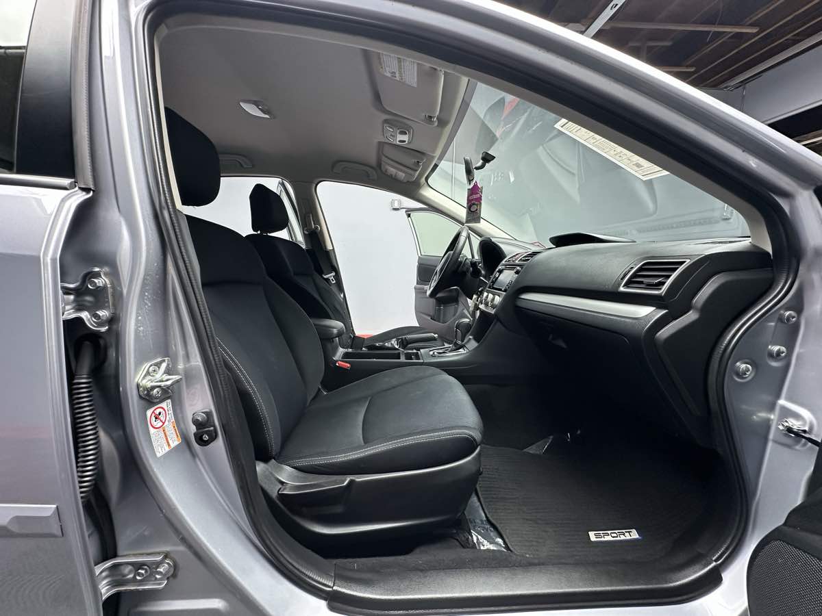 2015 Subaru Impreza 2.0i Sport Premium Image 13 of 29