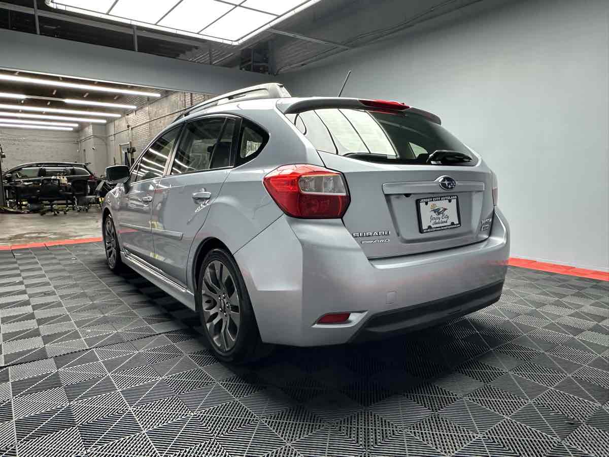 2015 Subaru Impreza 2.0i Sport Premium Image 7 of 29